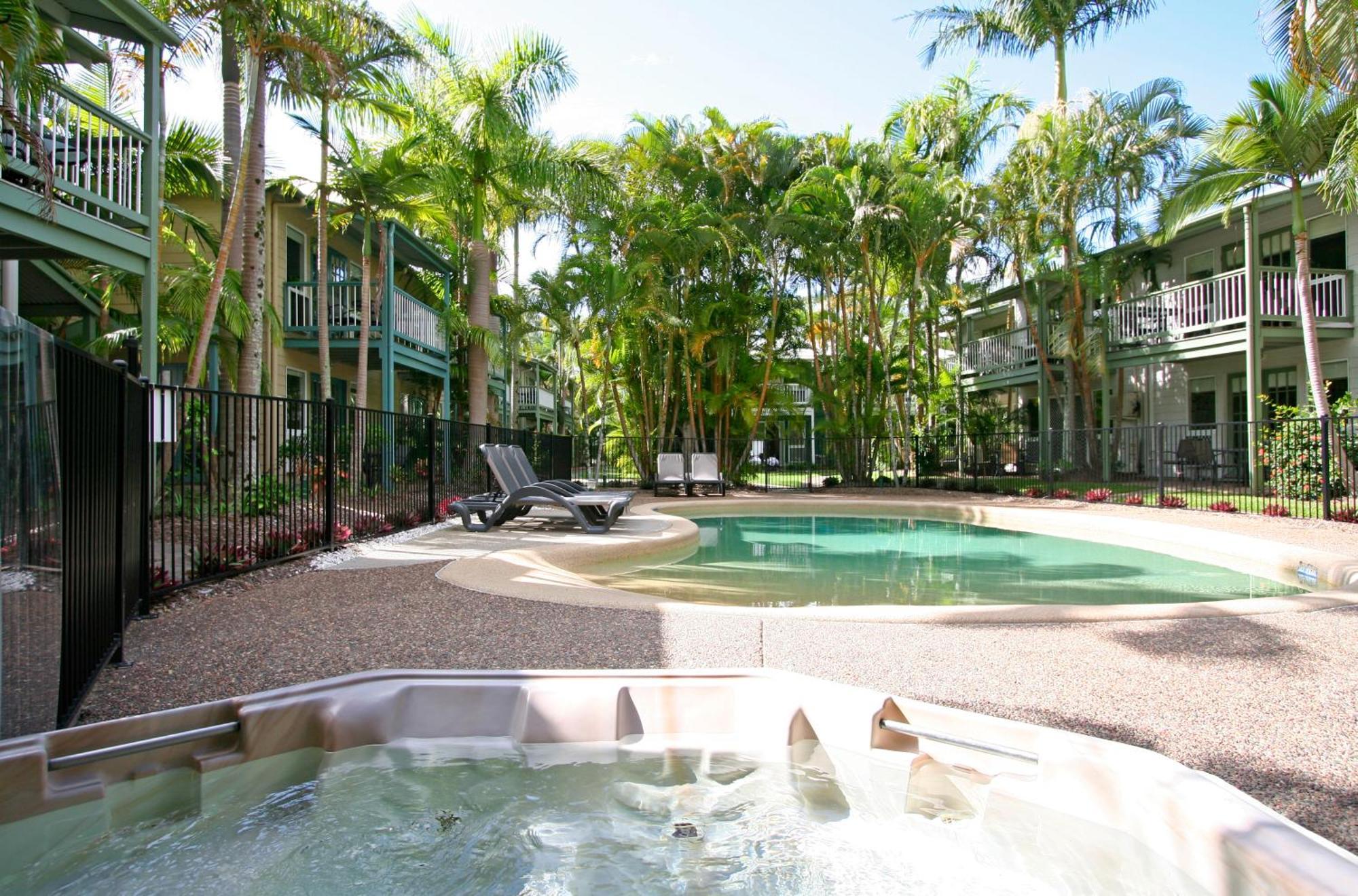Coral Beach Noosa Resort Noosaville Exterior photo